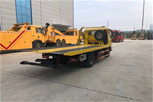 西便门非事故拖车