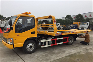 西便门哪里有拖车服务